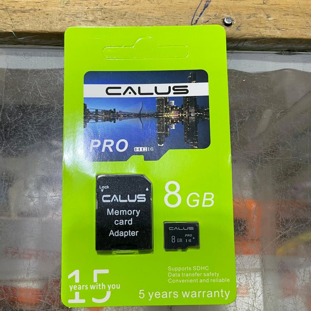 carte mémoire 8GB CALUS