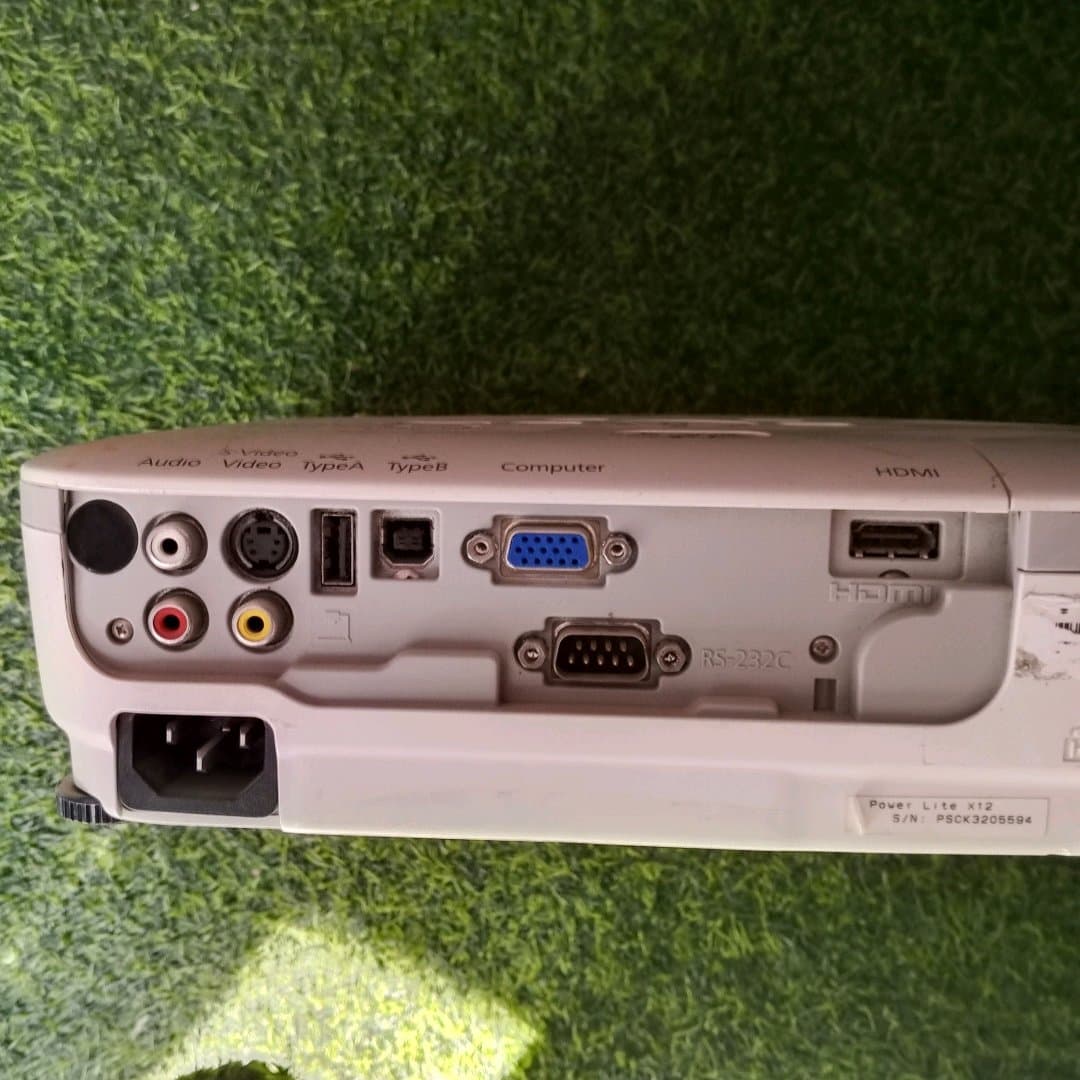Vidéo projecteur EPSON EB-X49 3LCD XGA 3600 Lumens – vignette 3